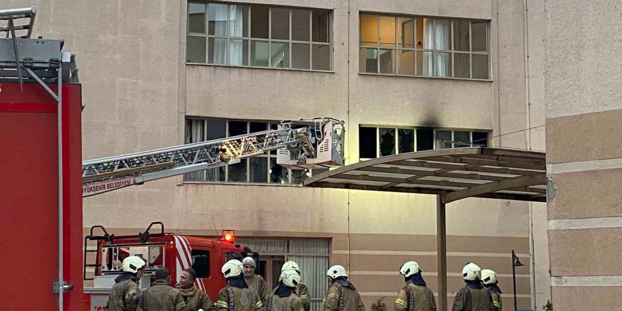 MALTEPE HUZUREVİ’NDE ÇIKAN YANGIN KONTROL ALTINA ALINDI