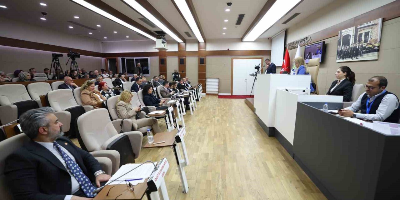 BAKIRKÖY BELEDİYESİ ENCÜMEN VE İHTİSAS KOMİSYON ÜYELERİ BELİRLENDİ