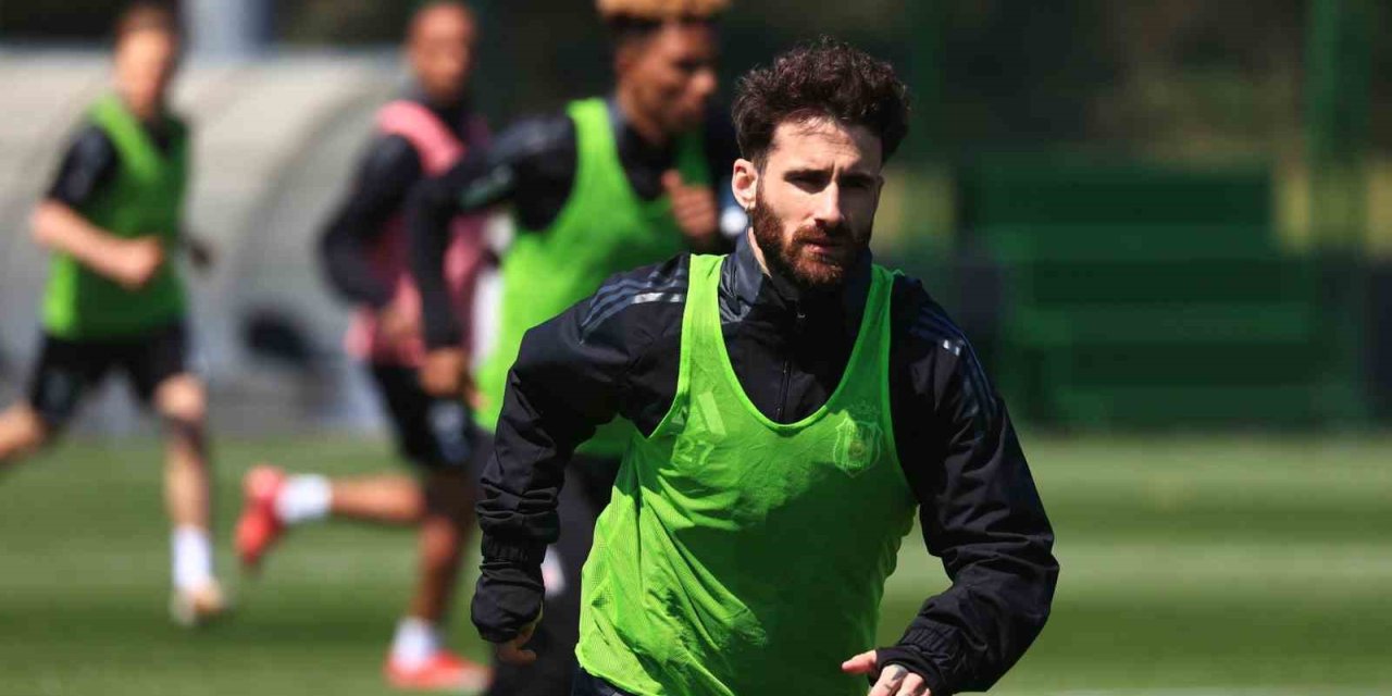 BEŞİKTAŞ, BAŞAKŞEHİR MAÇININ HAZIRLIKLARINI SÜRDÜRDÜ