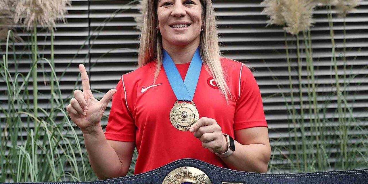 YASEMİN ADAR YİĞİT, MİNDERE VEDA ETTİ