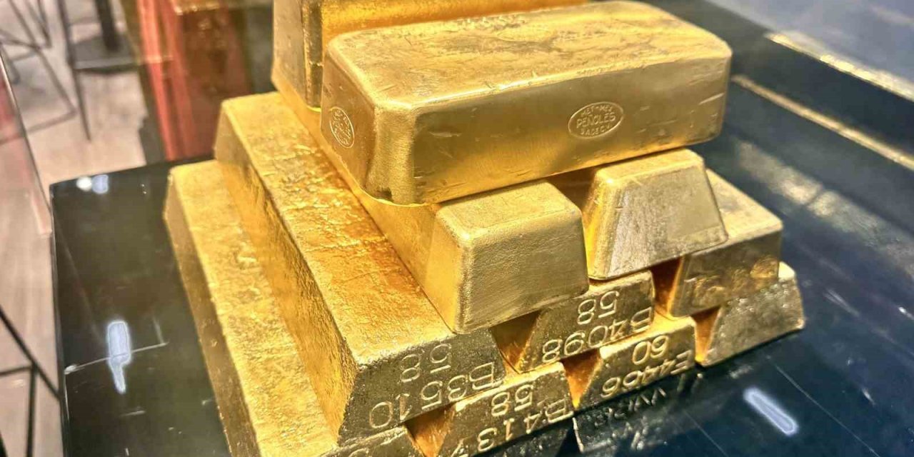 ALTIN’DA ‘TRUMP’ ETKİSİ: ONS ALTIN TÜM ZAMANLARIN REKORUNU KIRDI