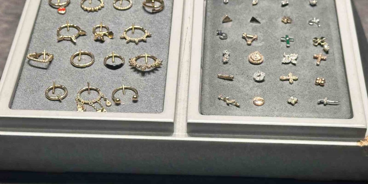 ALTIN VE PIRLANTA TAKILARDA YENİ TRENDLER