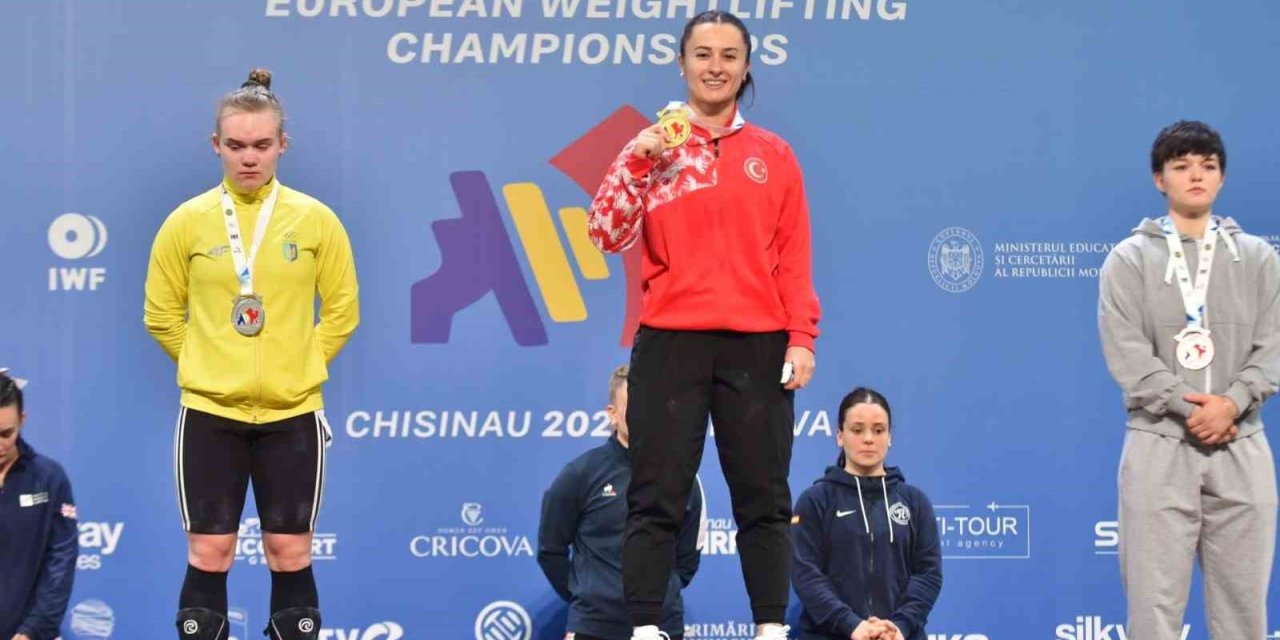 AYSEL ÖZKAN, AVRUPA İKİNCİSİ