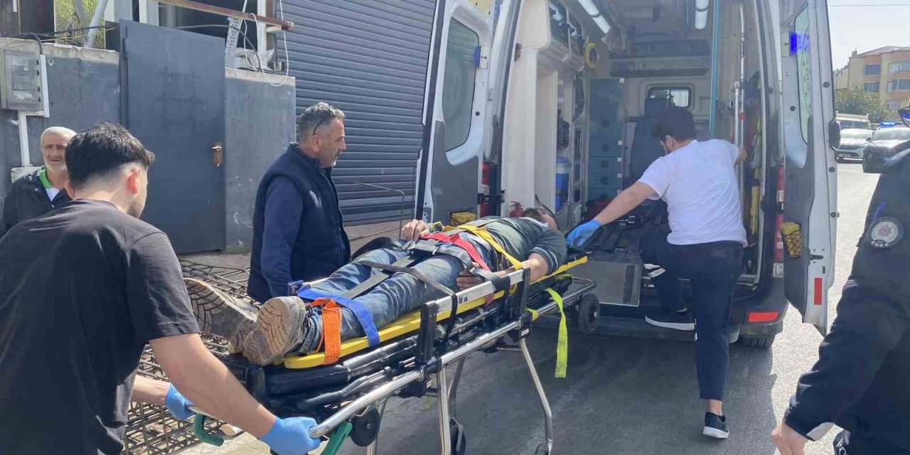 ATAŞEHİR’DE İNŞAAT ALANINDA GÖÇÜK: 3 İŞÇİ KURTARILDI