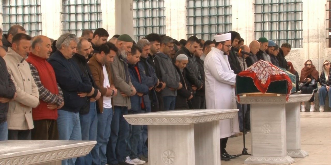 FATİH’TE OYUNCU SEVİL AKDAĞ’IN ÖLDÜRDÜĞÜ ELİF KIRAV SON YOLCULUĞUNA UĞURLANDI