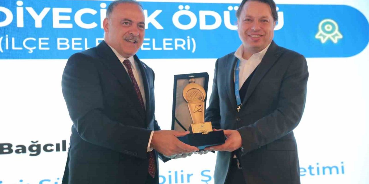 BAĞCILAR BELEDİYESİ’NE "ULAŞIMDA AKLIN YOLU" ÖDÜLÜ