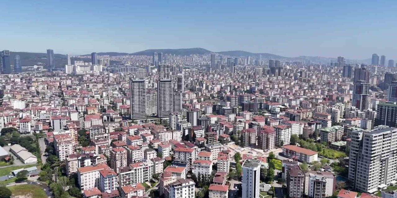 DEPREM SONRASI İSTANBUL HAVADAN BÖYLE GÖRÜNTÜLENDİ