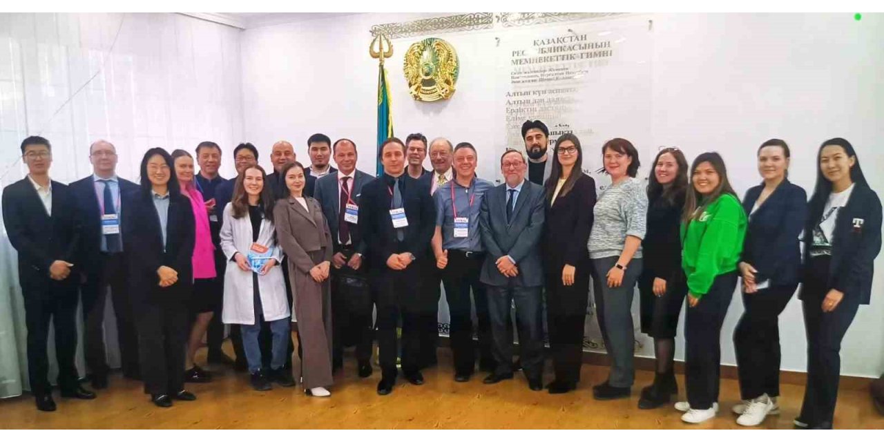 TİANLONG, KAZAKİSTAN’DA BİYOMEDİKAL FORUMUNA KATILDI