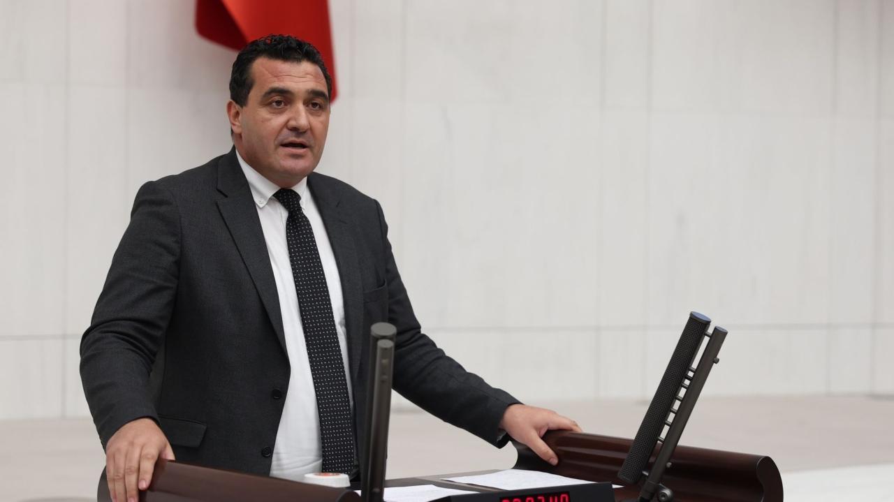 Ulaş Karasu: “Çöken İletişim Kadar Sizin Rant Odaklı Sisteminizdir”