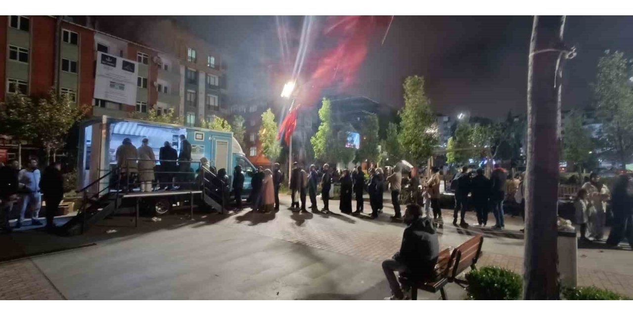 BAHÇELİEVLER BELEDİYESİ’NDEN DEPREM SONRASI HIZLI MÜDAHALE