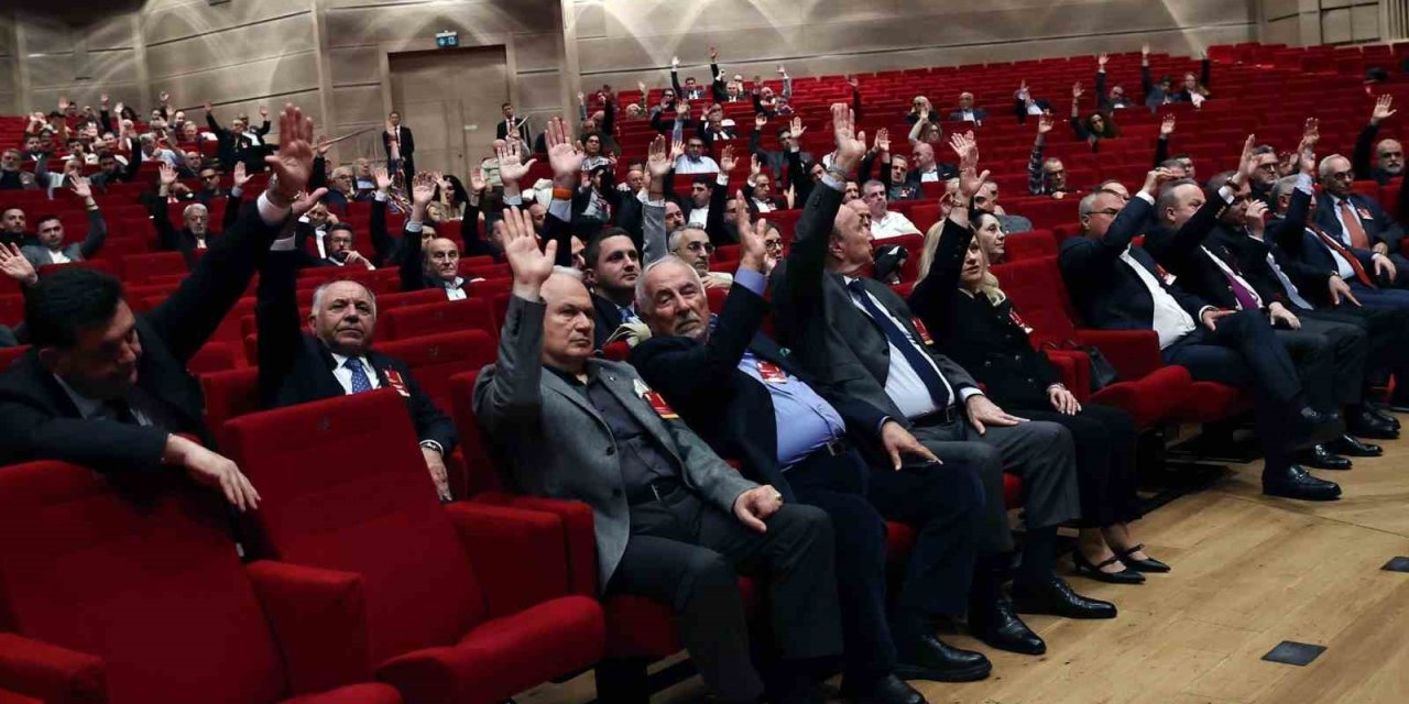 GALATASARAY’DA 1 HAZİRAN 2025 - 31 MAYIS 2026 DÖNEMİ BÜTÇESİ KABUL EDİLDİ