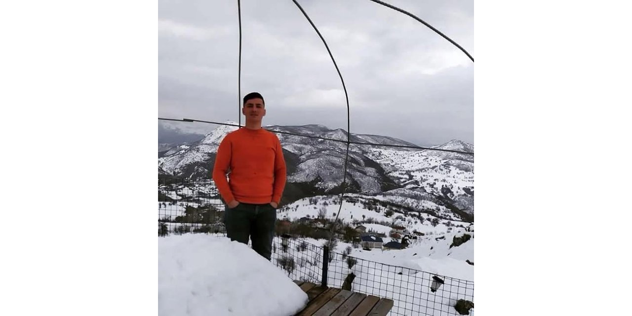 EYÜPSULTAN’DA KIRAATHANEDE SİLAHLI SALDIRI: 23 YAŞINDAKİ GENÇ HAYATINI KAYBETTİ