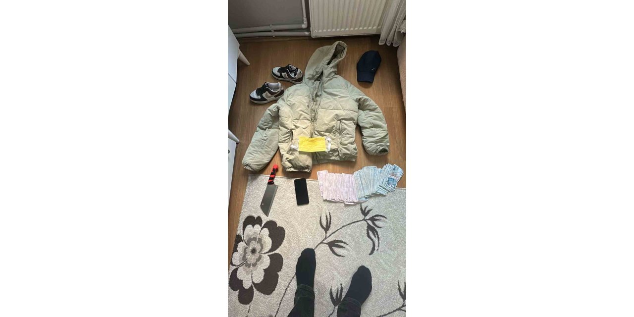 BAĞCILAR’DA MARKET ÇALIŞANINI BIÇAKLA TEHDİT EDEREK 80 BİN LİRAYI GASP ETTİ