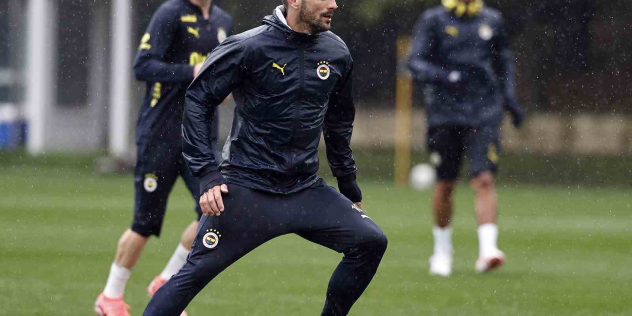 FENERBAHÇE, BEŞİKTAŞ DERBİSİ HAZIRLIKLARINA DEVAM ETTİ