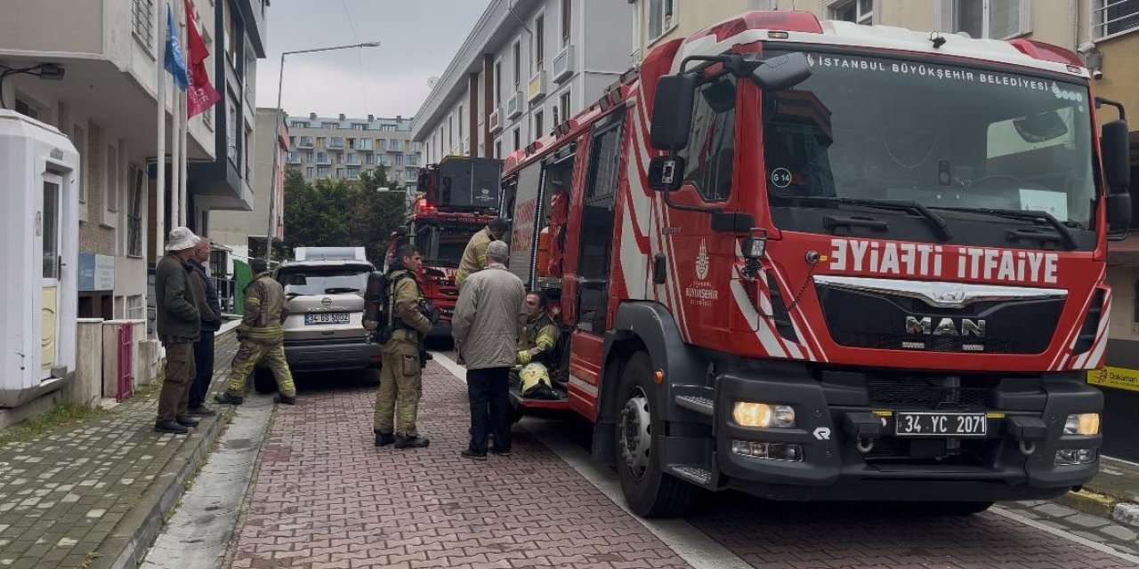 AVCILAR KIZ YURDUNDA YANGIN ÇIKTI, KISA SÜREKLİ PANİK YAŞANDI