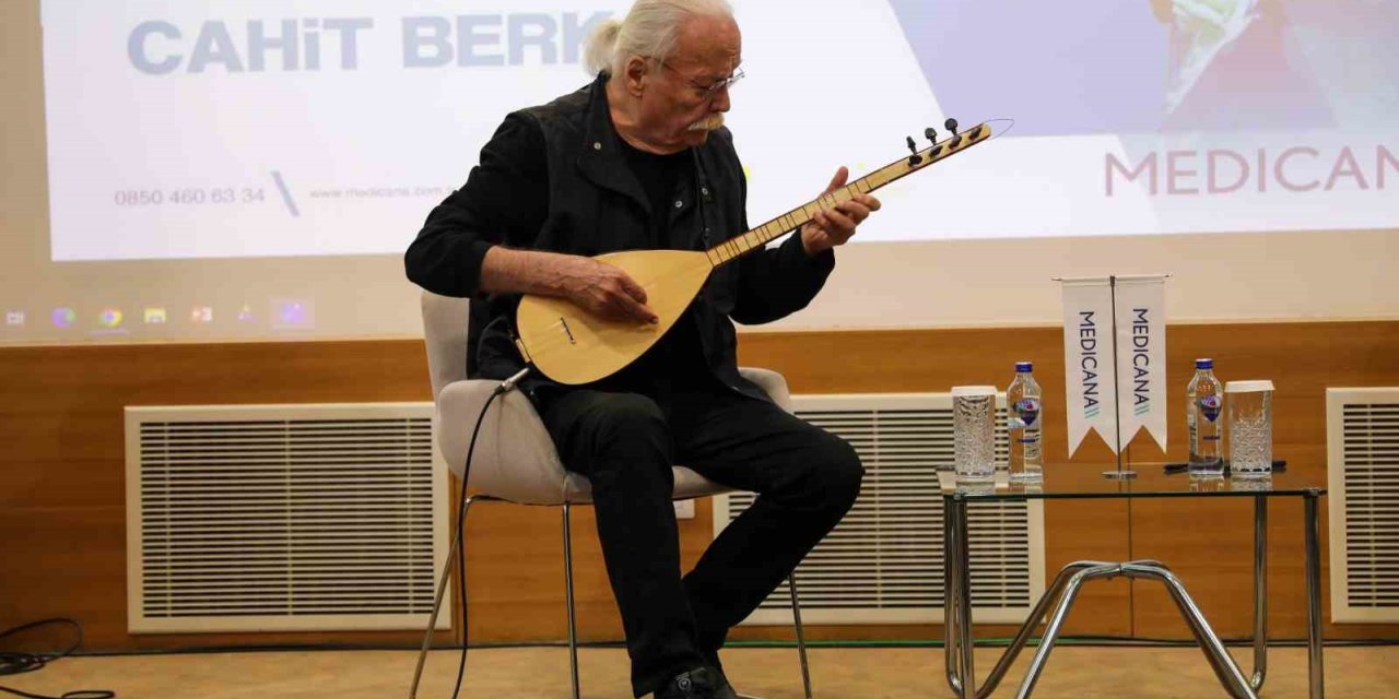 CAHİT BERKAY’DAN NOSTALJİ , MÜZİK VE İLHAM DOLU BİR BULUŞMA