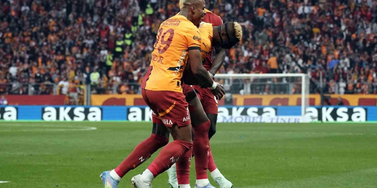GALATASARAY’DAN SON 3 MAÇTA 14 GOL