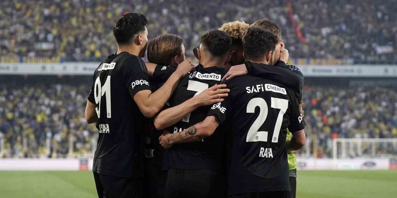 BEŞİKTAŞ BU SEZON DERBİ GALİBİYETLERİYLE ÖNE ÇIKTI