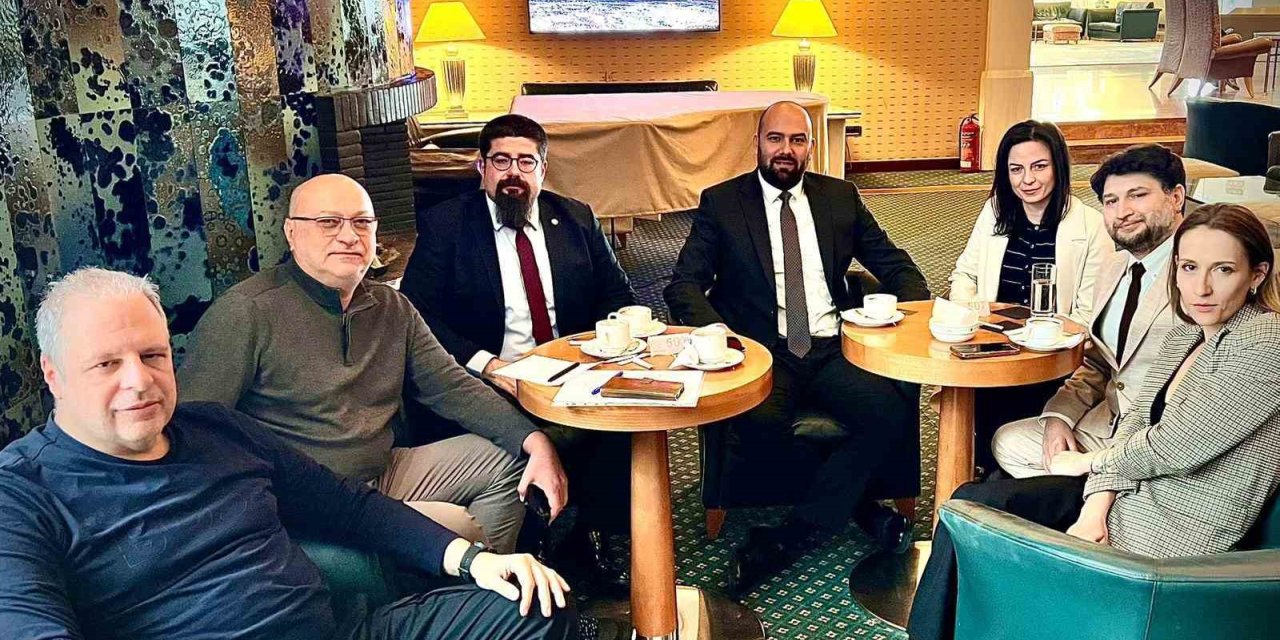 FETHİ APAYDIN İLE ZURAB AZMAİPARASHVİLİ BİR ARAYA GELDİ