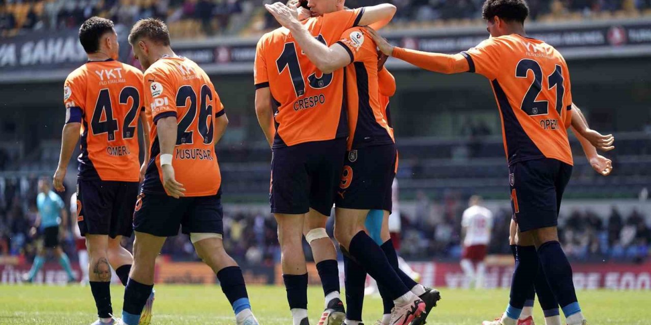 BAŞAKŞEHİR, AVRUPA YOLUNDA HATA YAPMAK İSTEMİYOR