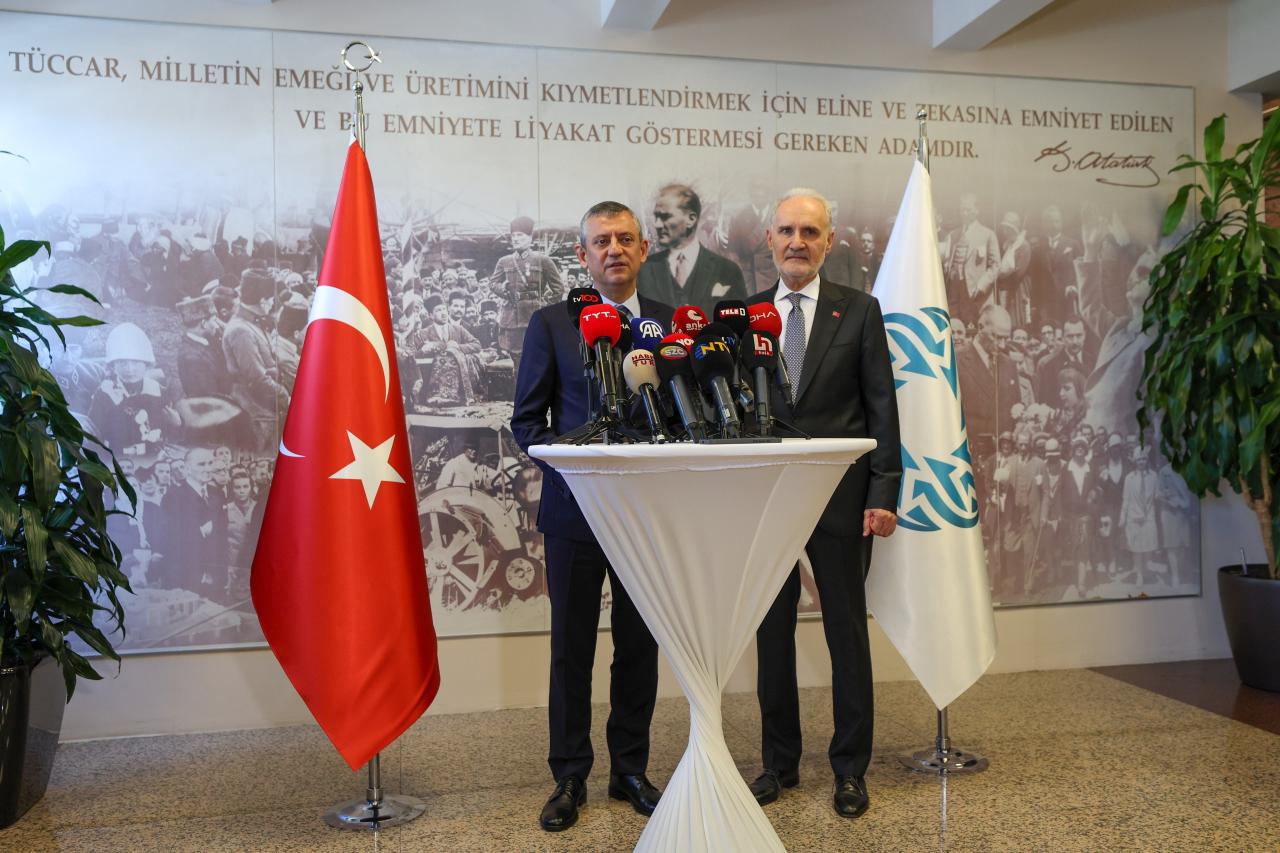 Cumhuriyet Halk Partisi Genel Başkanı Özgür Özel: “Ekonomimizi Sırtında Taşıyan Görünmez Kahramanların Konuğu Olduk”