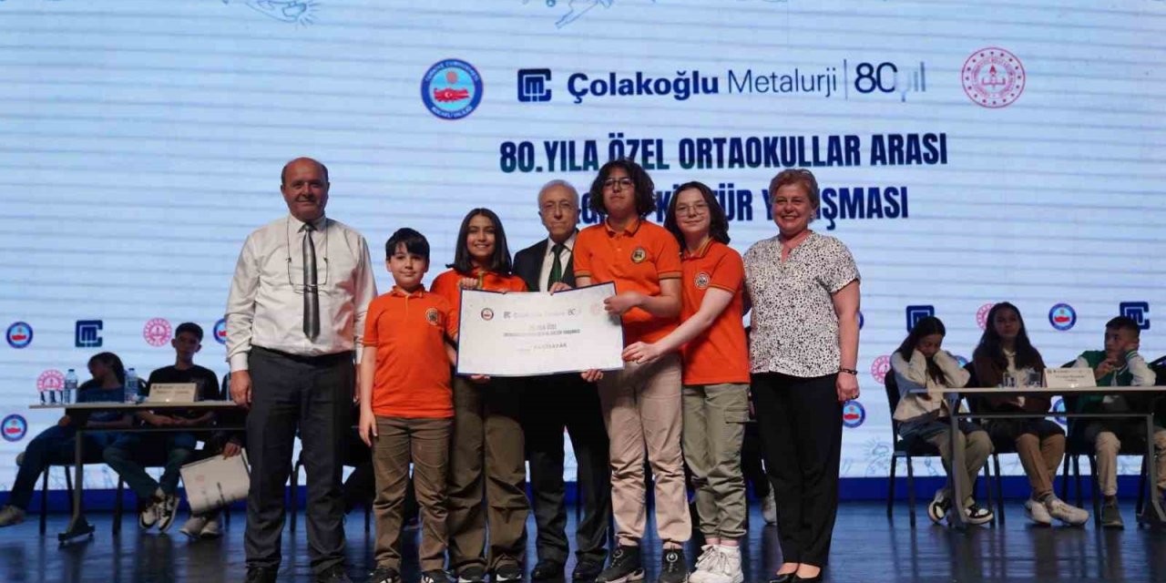 BİLGİ VE KÜLTÜR YARIŞMASININ FİNALİ GERÇEKLEŞTİ