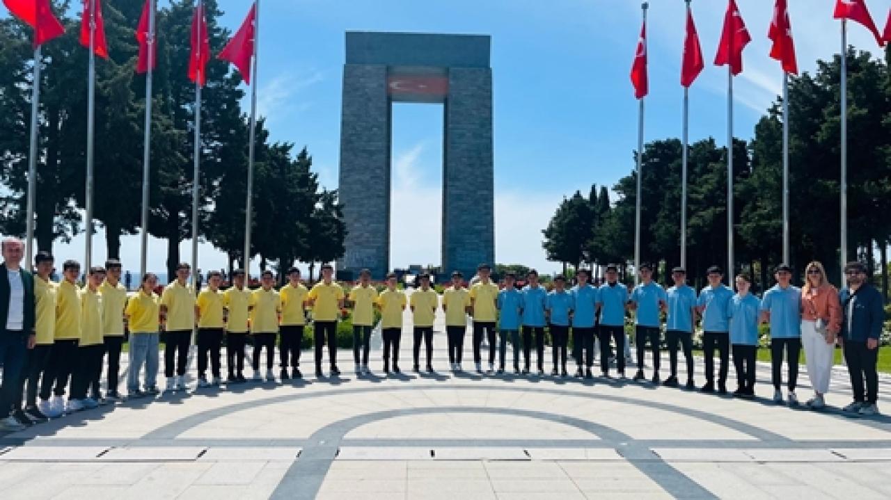 Apranti Eğitim Merkezi kursiyerlerinin Çanakkale gezisi