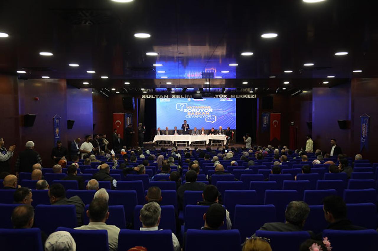 KÂĞITHANE’DE HİZMETLER MAHALLE MAHALLE ANLATILDI