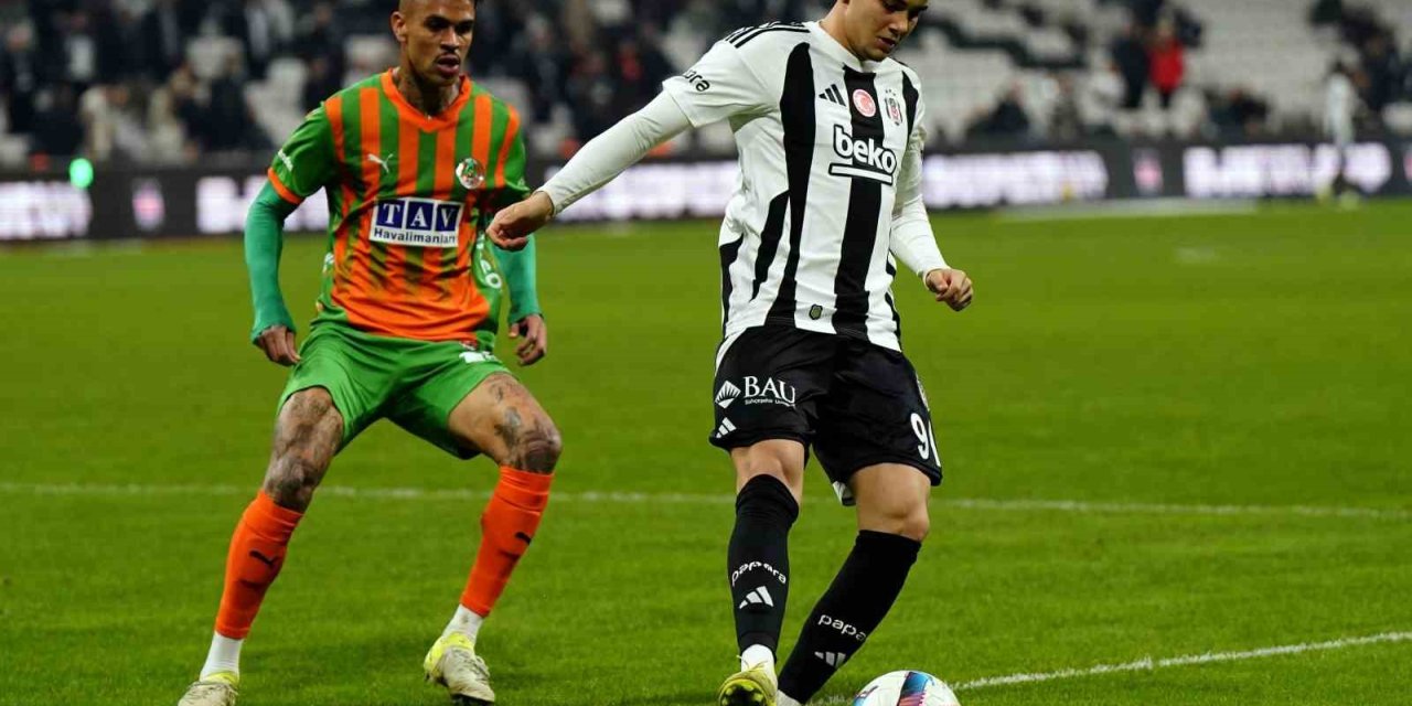 CORENDON ALANYASPOR İLE BEŞİKTAŞ 18. RANDEVUDA