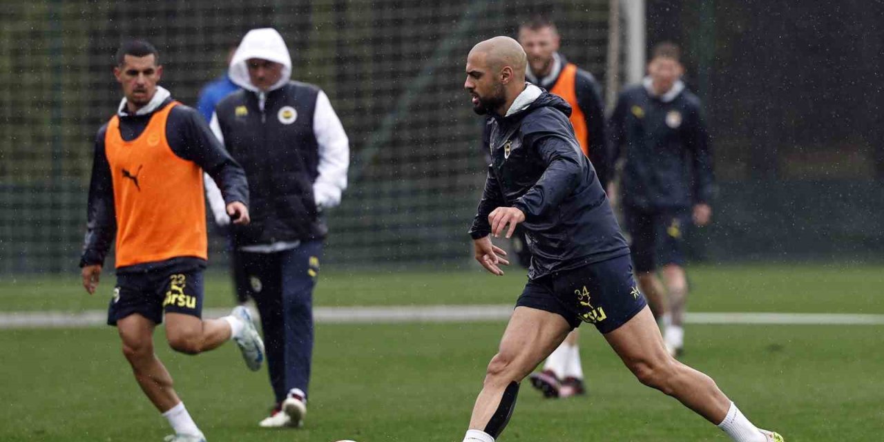 FENERBAHÇE, EYÜPSPOR MAÇI HAZIRLIKLARINI TAMAMLADI