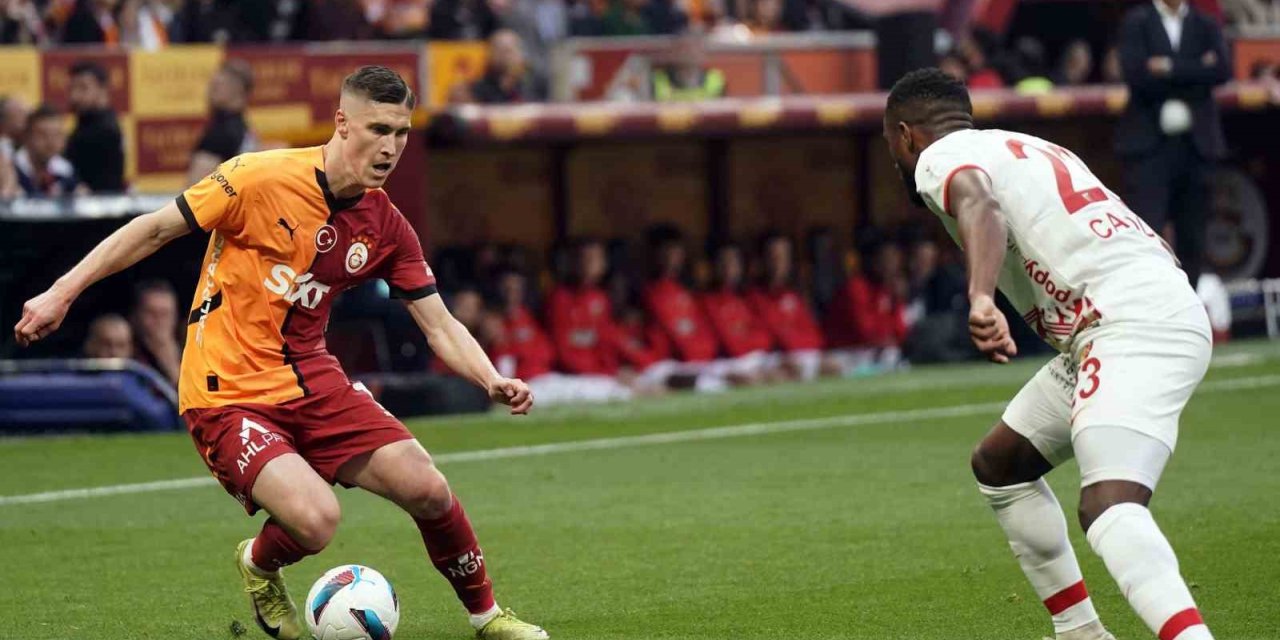TRENDYOL SÜPER LİG: GALATASARAY: 2 - KAYSERİSPOR: 0 (İLK YARI)