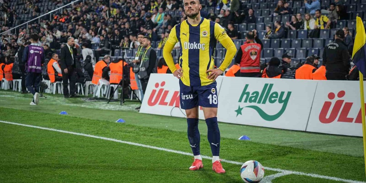 FENERBAHÇE, ÜST ÜSTE 4. KEZ LİGİ İKİNCİ TAMAMLAYACAK