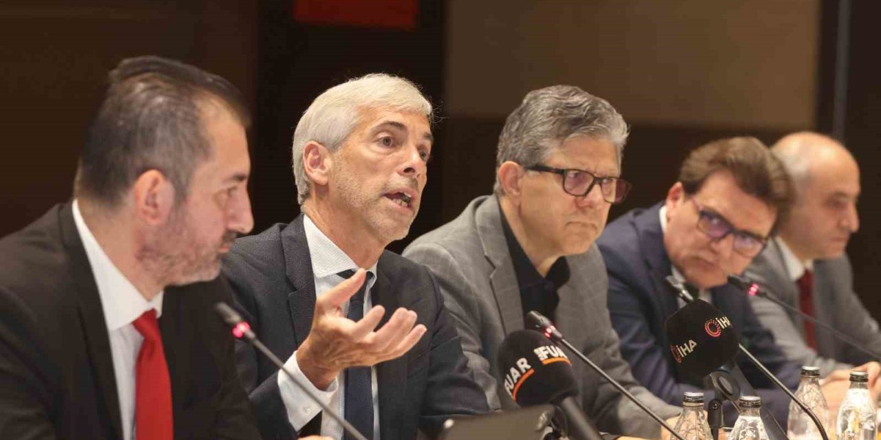 TÜRKİYE, TEKNOLOJİDE YILDIZ ÜLKE OLACAK