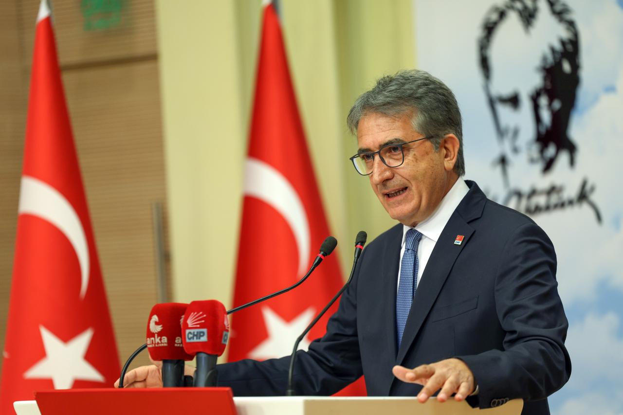 Yalçın Karatepe: “İktidarın ‘Kriz Geçici’ Anlatısı Kalıcı Hâle Geldi”