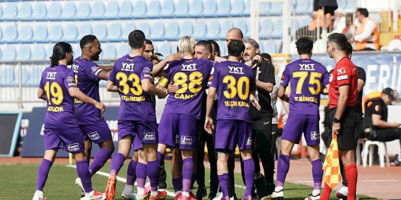 TRENDYOL SÜPER LİG: EYÜPSPOR: 2 - ANTALYASPOR: 0 (İLK YARI)