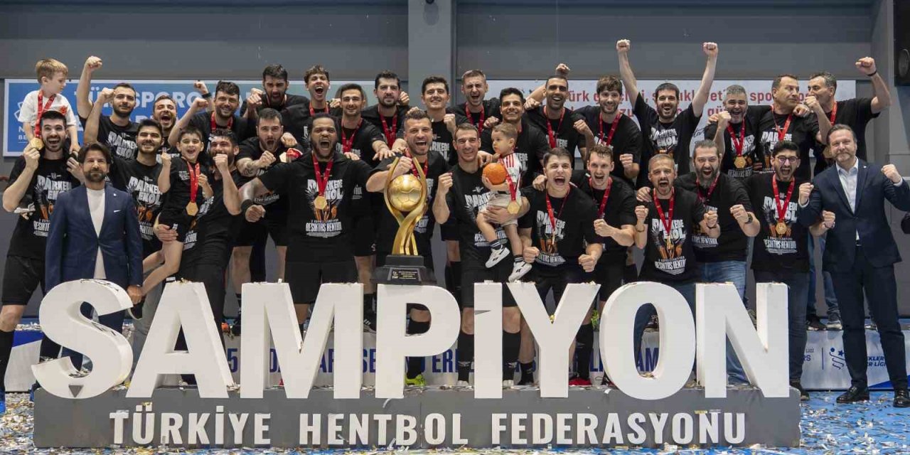 HENTBOL ERKEKLER SÜPER LİGİ ŞAMPİYONU BEŞİKTAŞ