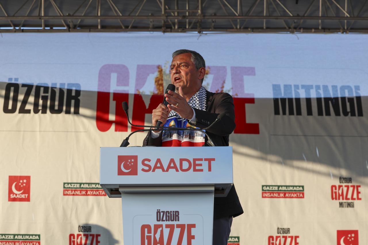 CHP Genel Başkanı Özgür Özel: “İsrail’e Küçük Harflerle Konuşanlar, Trump Karşısında Tamamen Suspus”