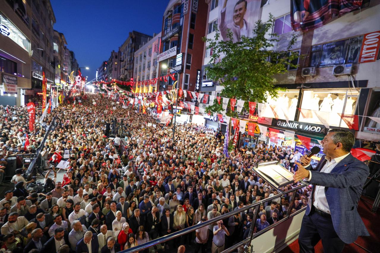 CHP Lideri Özel: Etkin Pişmanlık Tarif Etmek Yerine Yol Yakınken Hukuka Dön, Husumeti Bırak, Milletin Takdirine Saygı Duy