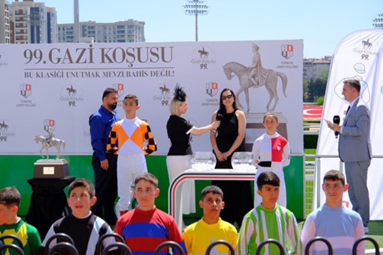 99. Gazi Koşusu start kurası çekimi ve Yıldızlarla Kahvaltı organizasyonu gerçekleştirildi 