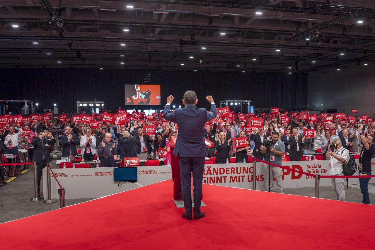 CHP Lideri Özgür Özel: “Partimiz Yenilenmiş Liderliğiyle ve Gençlerle Türkiye’nin Geleceğini Temsil Ediyor”