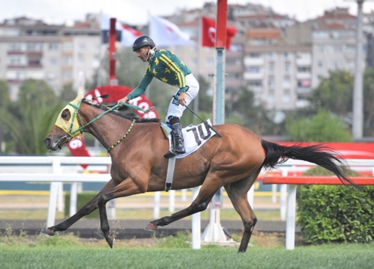 Zübeyde Hanım Koşusu'nda galibiyete Nymphadora Tonks ulaştı