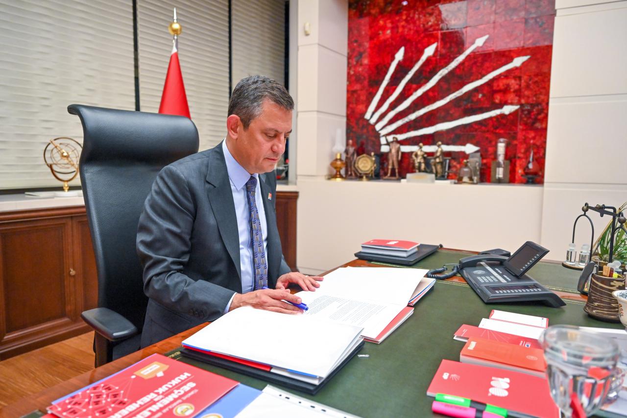 CHP Lideri Özel: Manavgat Belediyemize Yönelik Soruşturmaya İlişkin Görüntülerle İlgili 2 Muhakkik Görevlendirilmiştir