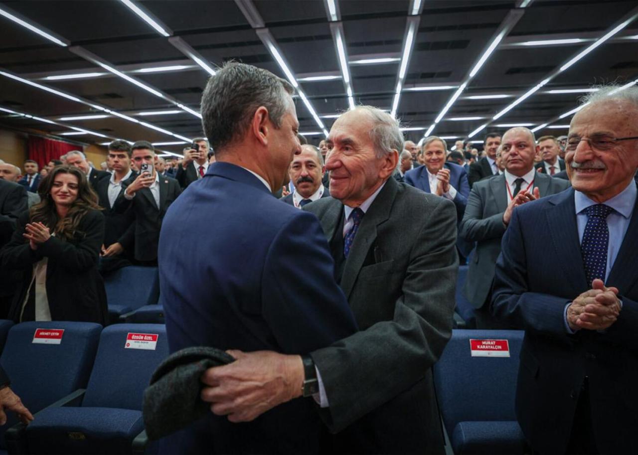 CHP Lideri Özgür Özel: 