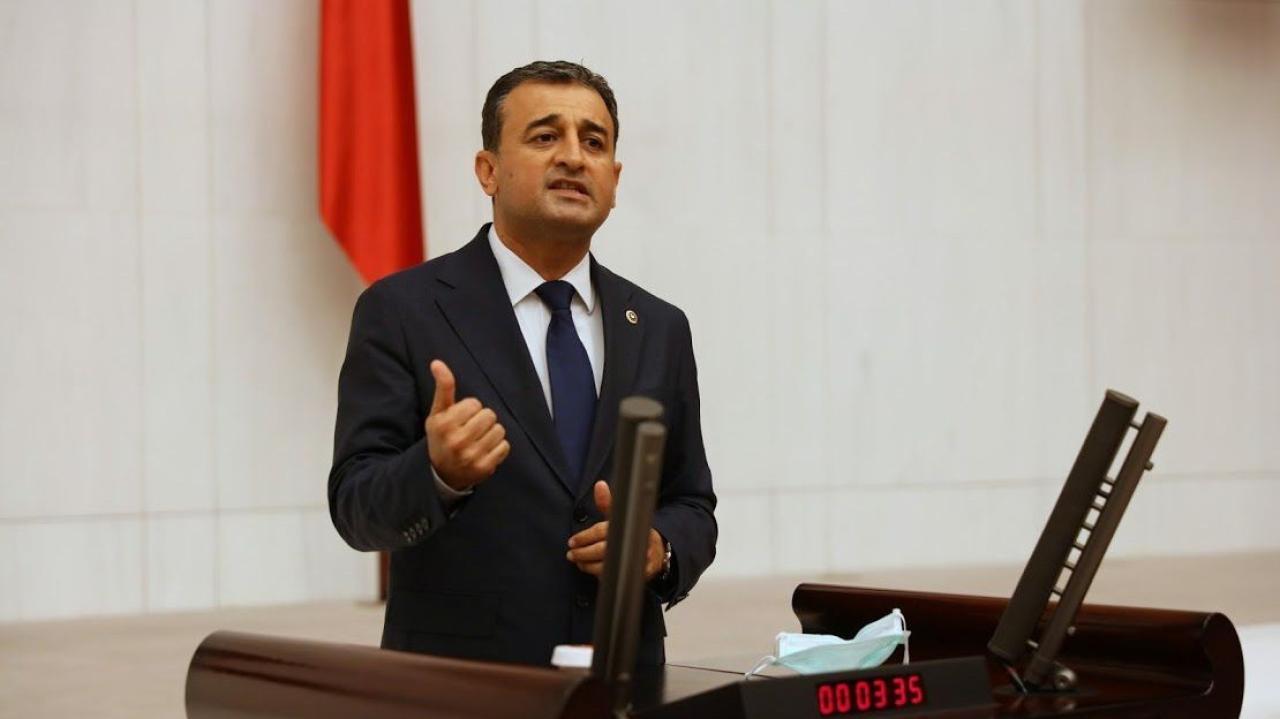 Burhanettin Bulut, 10 Kişinin Şehit Olduğu Eskişehir Seyitgazi’deki Orman Yangınını Meclis Gündemine Taşıdı