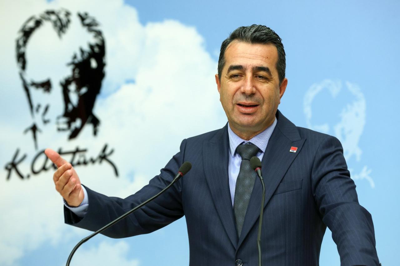 Erham Adem'den, Bakan Yumaklı'ya: 