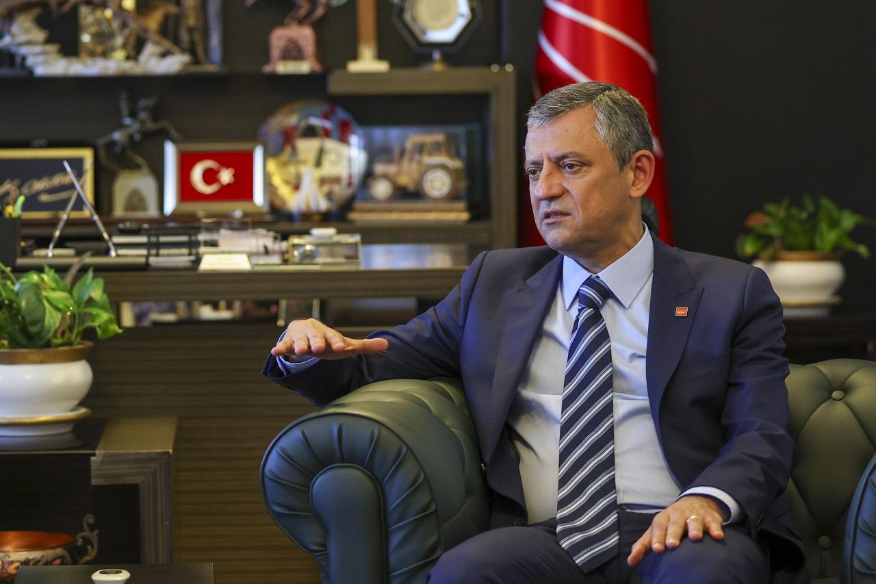 CHP Lideri Özel: En İyi Yangın Söndürme Uçaklarından 3 Bin Adet Almaya Yetecek Servetimiz, 19 Mart Darbesi İçin Harcandı