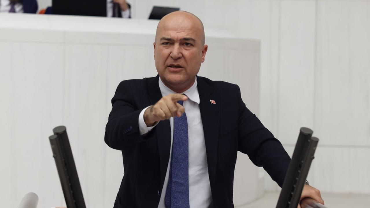 Murat Bakan, Sahte Belgelerle Türk Vatandaşı Olan 2 Bin 691 Yabancıyı Meclis Gündemine Taşıdı!