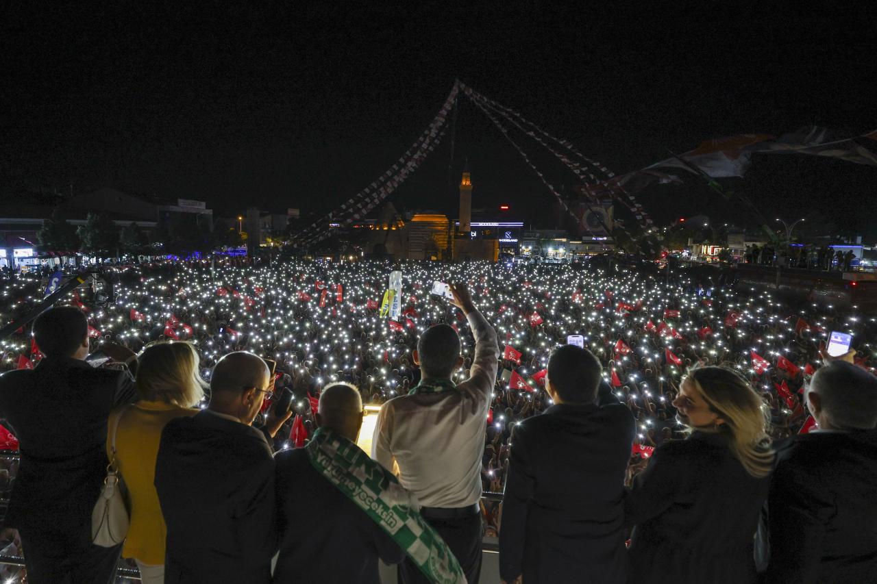 CHP Lideri Özgür Özel: “Bu Millet Erdoğan’ı Nasıl Götüreceğini, Yerine Nasıl Bir Cumhurbaşkanı Getireceğini Biliyor”