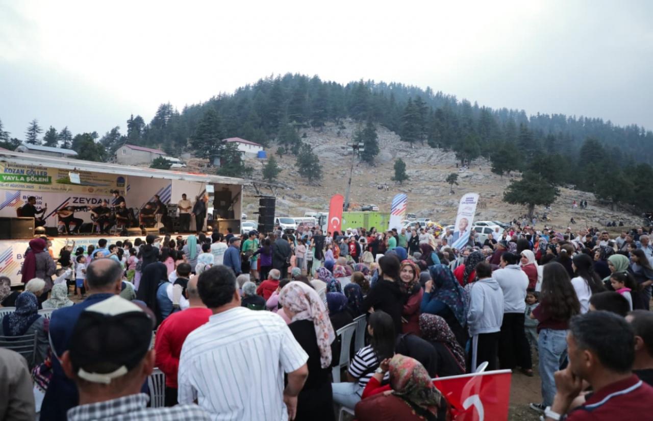 Güngör Geçer, “Göller Yaylası’nın yol ve su sorununu çözüyoruz.”