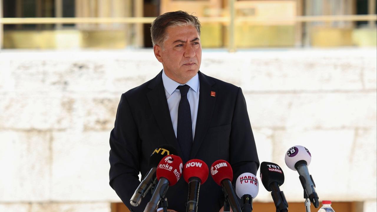 Murat Emir: “Erdoğan Karnından Konuşmasın”